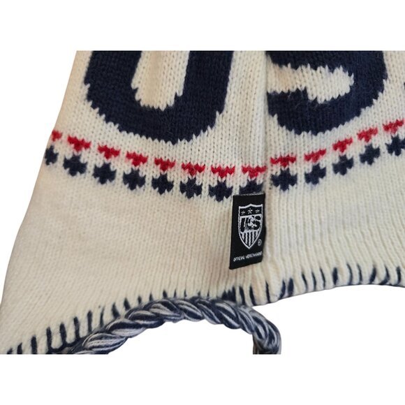 USA Soccer Beanie Hat With Pom & Tassels  Official US Merchandise - Picture 3 of 8